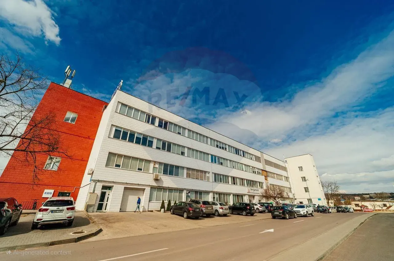 Free-purpose property, 650 m² — Image 2