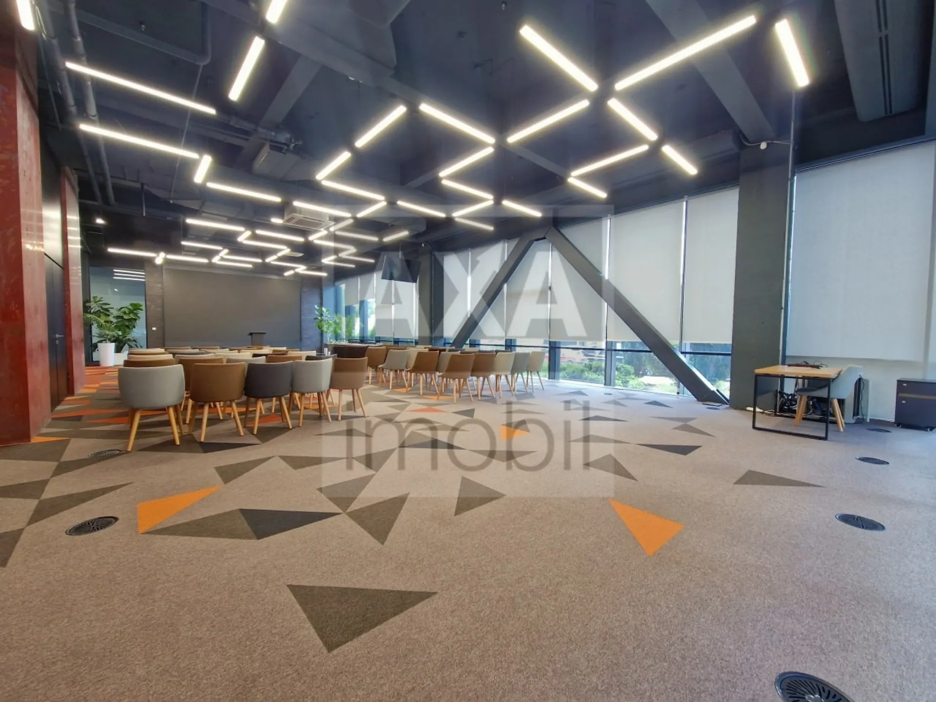 3-bedroom office, 300 m² — Image 3