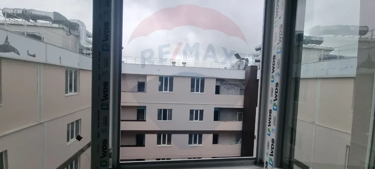 1-bedroom apartment, 52.3 m² — Image 3