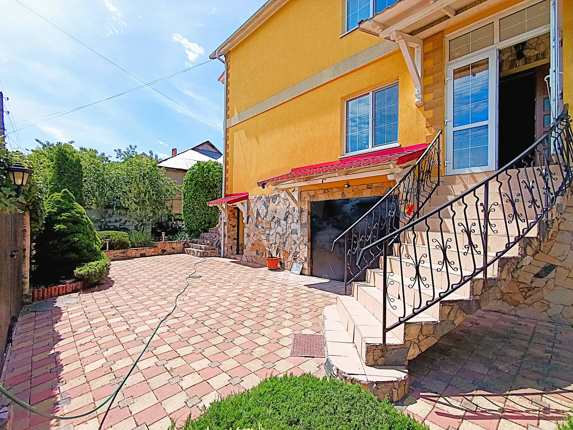 2-floor house, 195 m² — Image 19