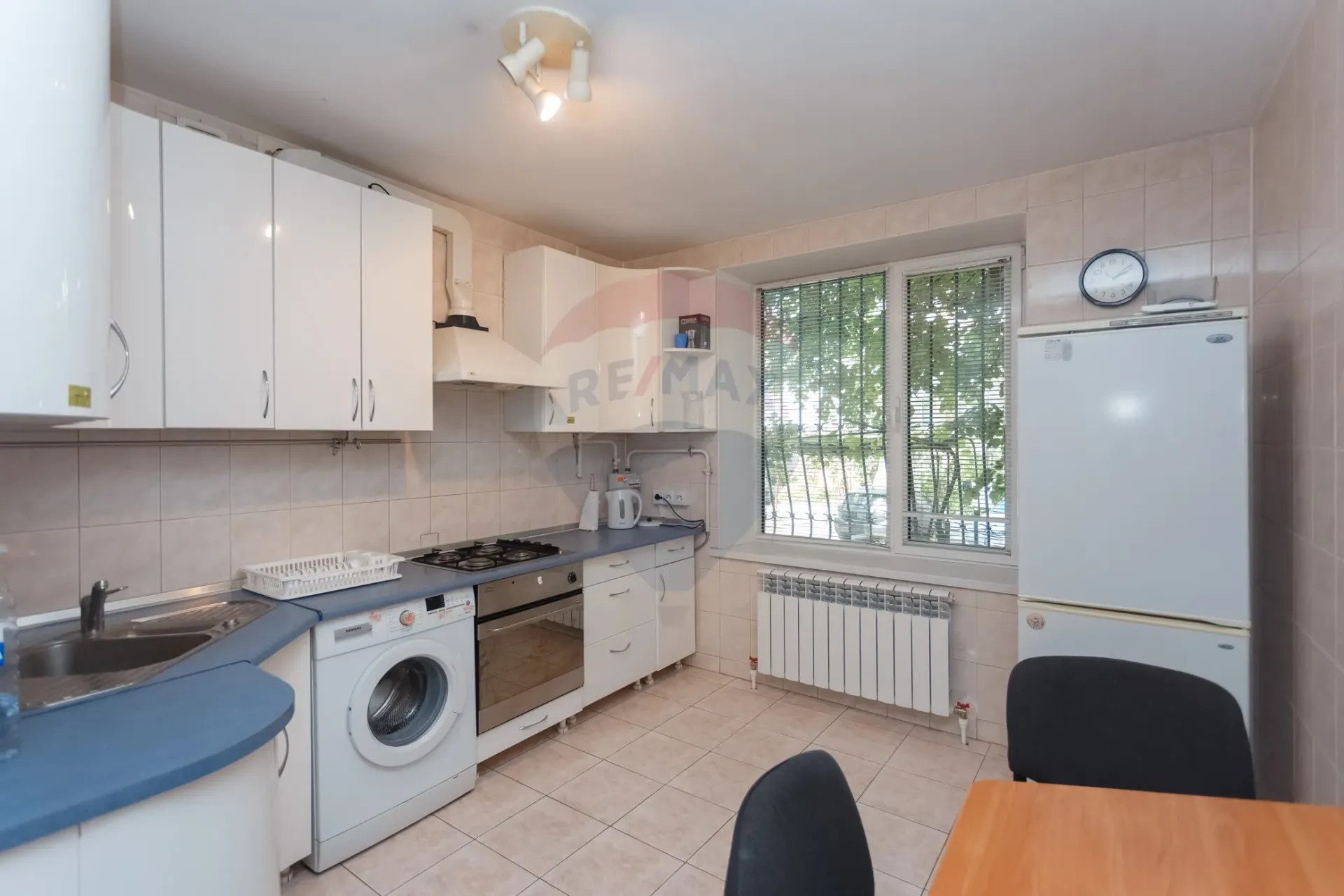 Trade space, 194 m² — Image 2