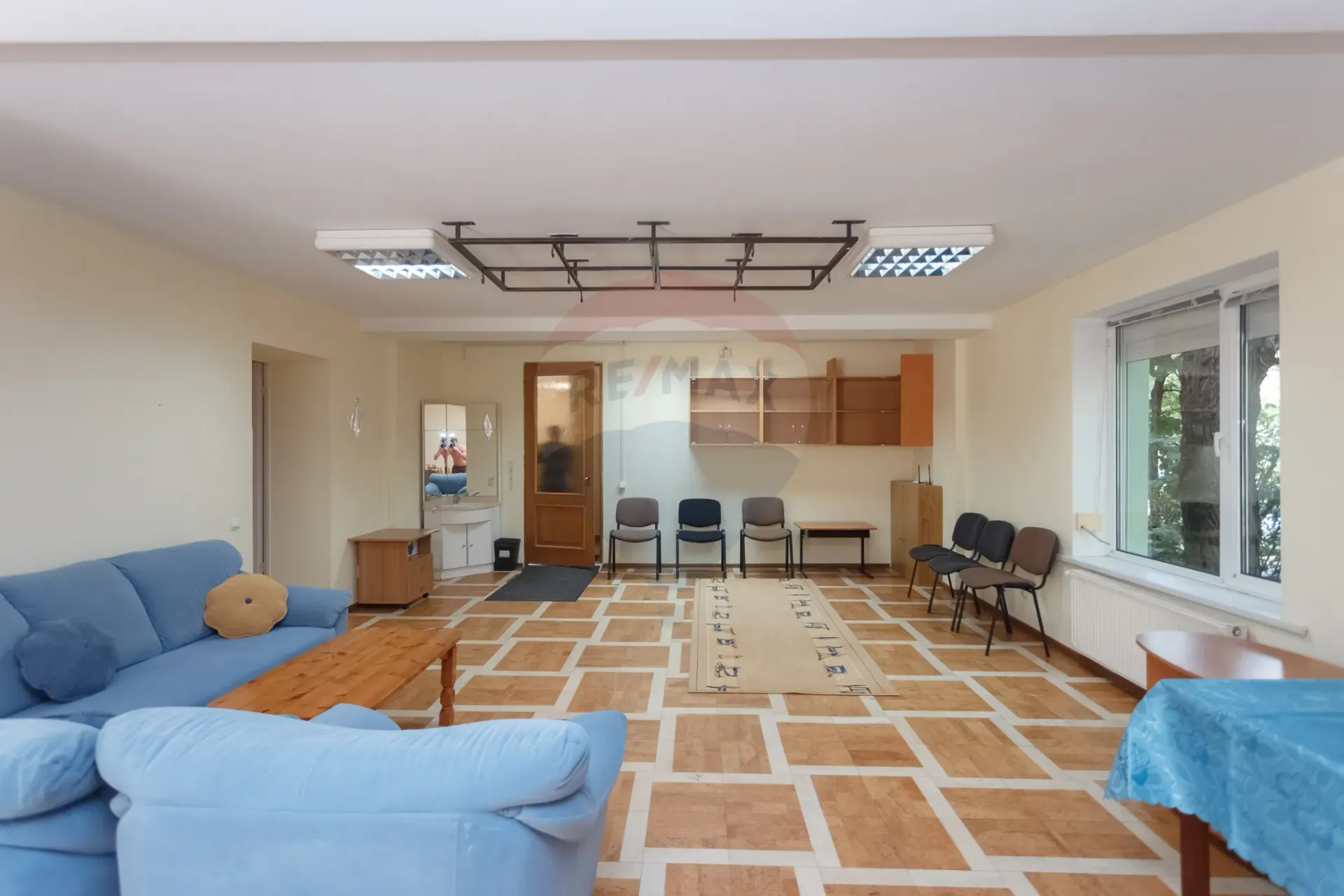 Trade space, 194 m² — Image 1