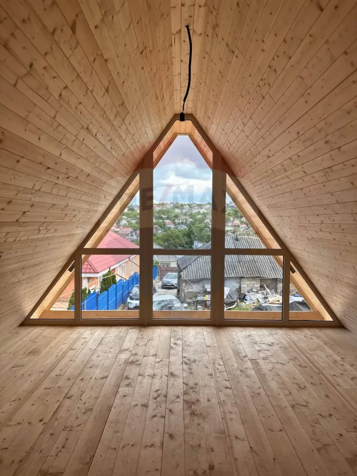 2-floor house, 90 m² — Image 2