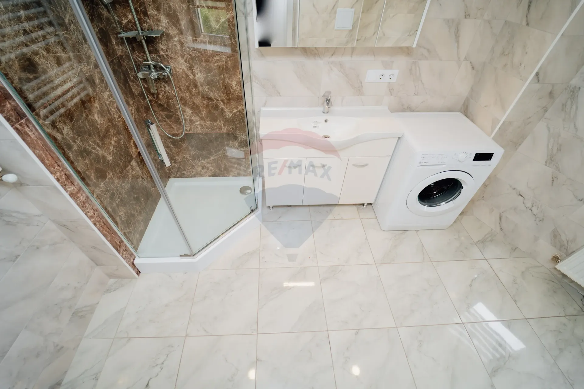 2-bedroom apartment, 70 m² — Image 15