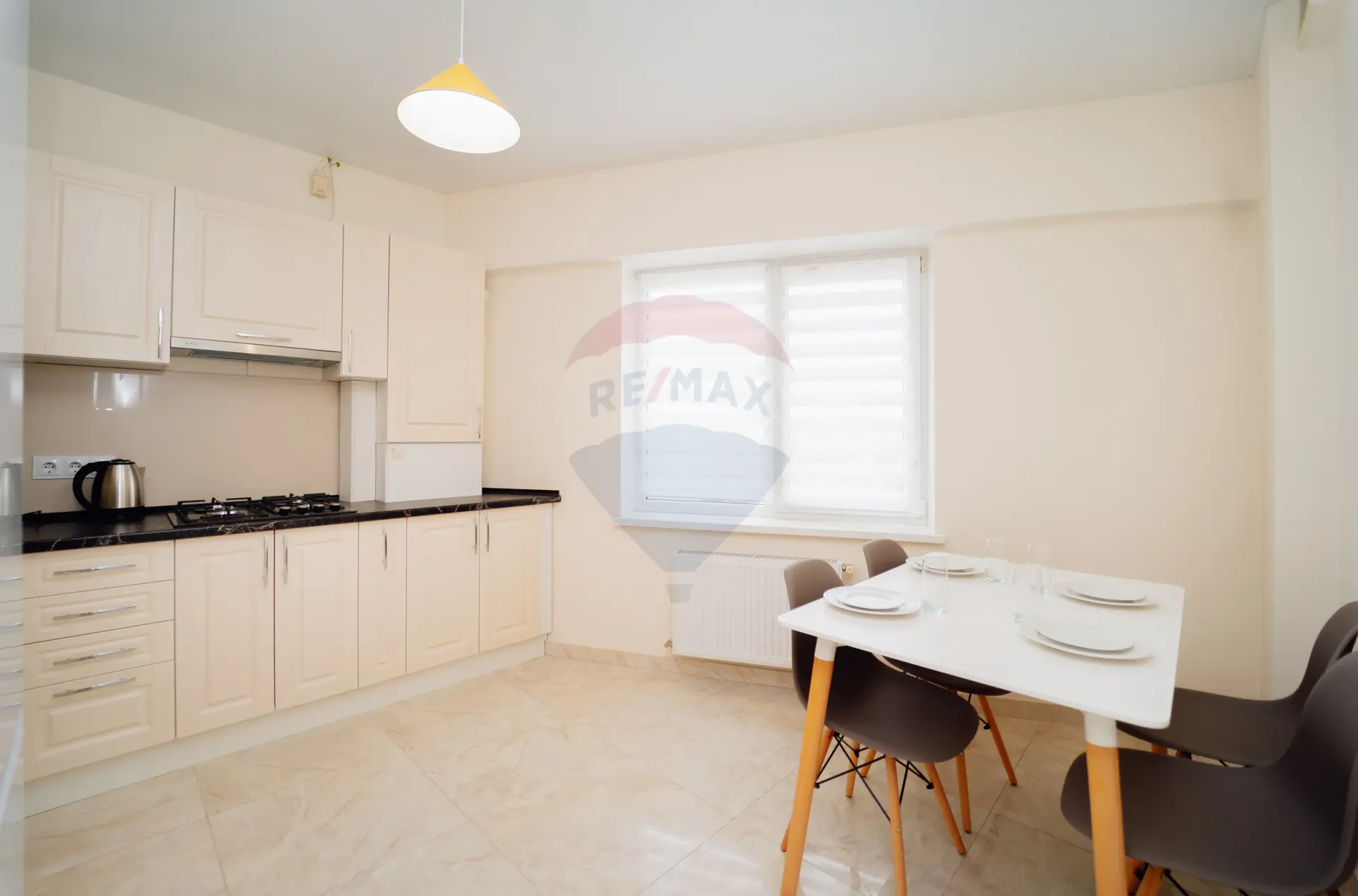 2-bedroom apartment, 70 m² — Image 2