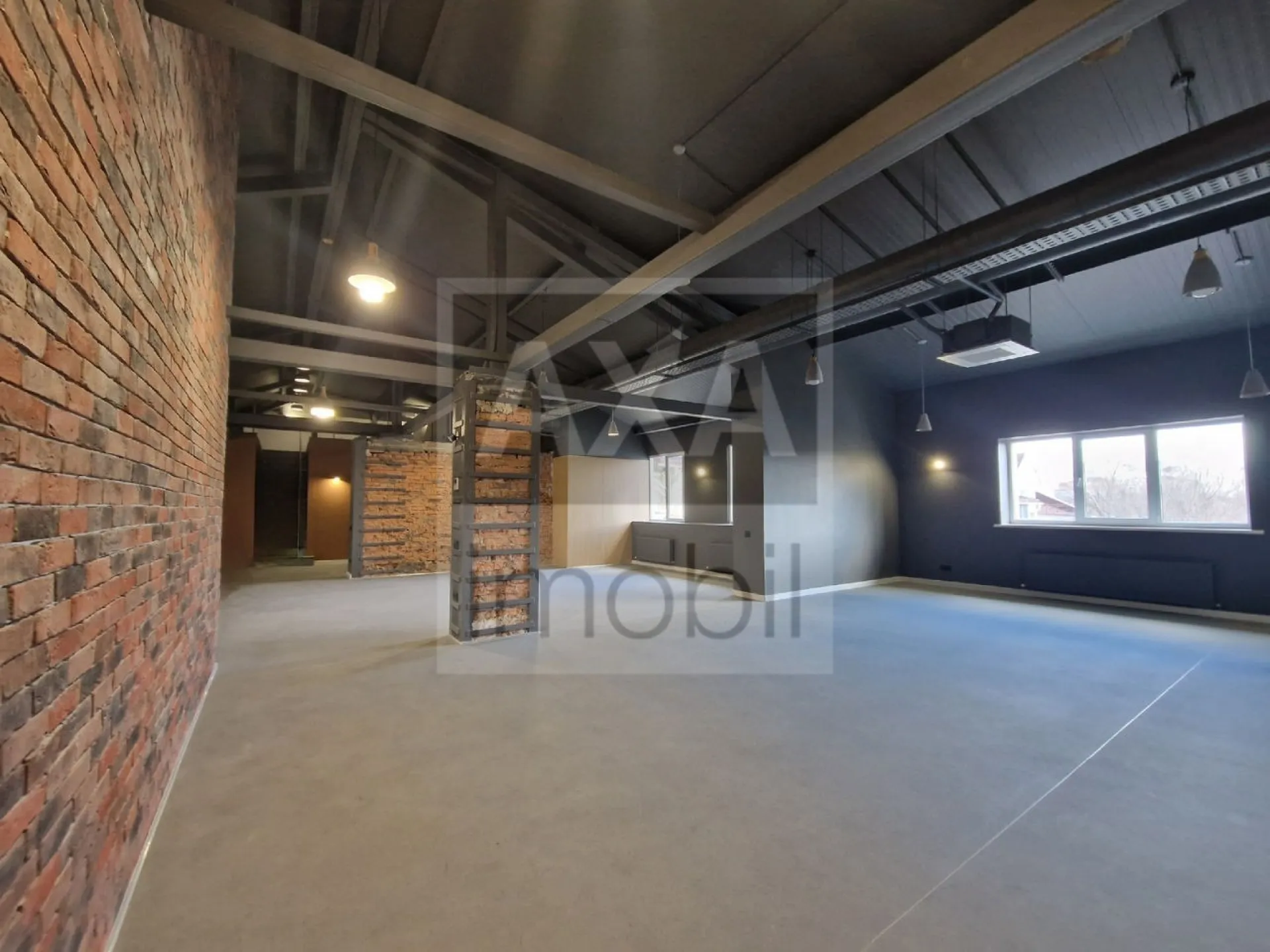 1-bedroom office, 550 m² — Image 1