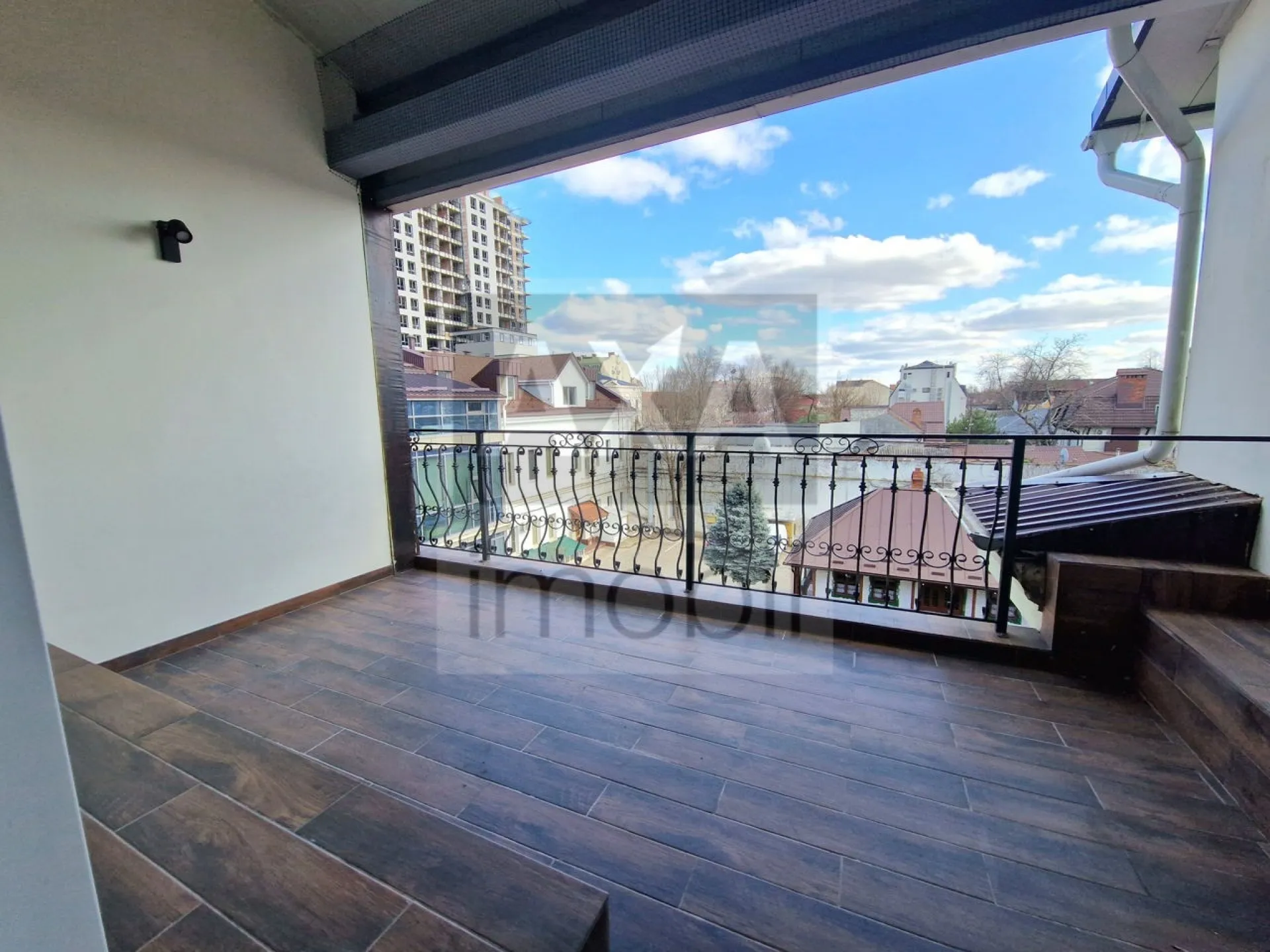 1-bedroom office, 550 m² — Image 2