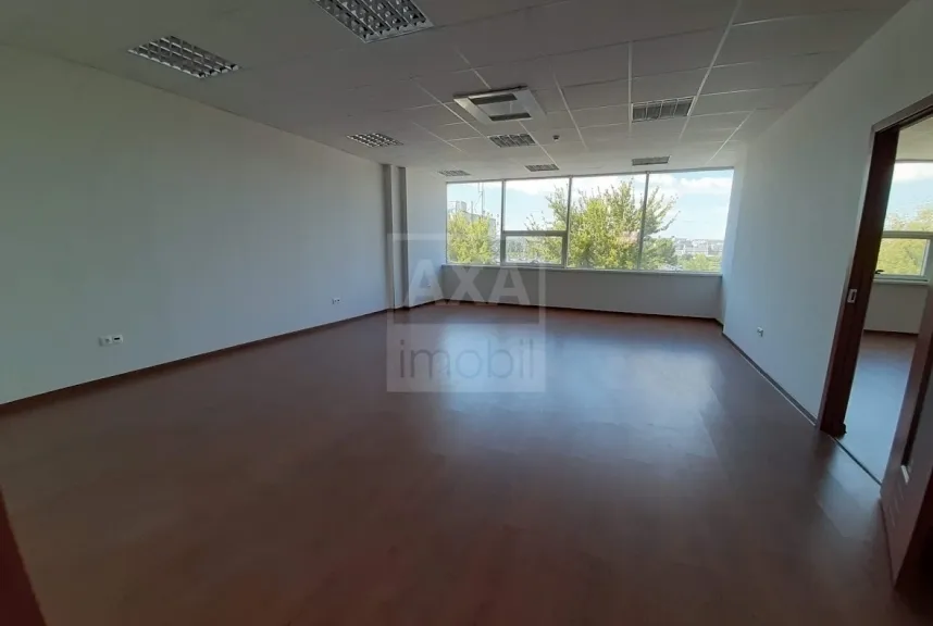 3-camere birou, 175 m² — Imagine 1
