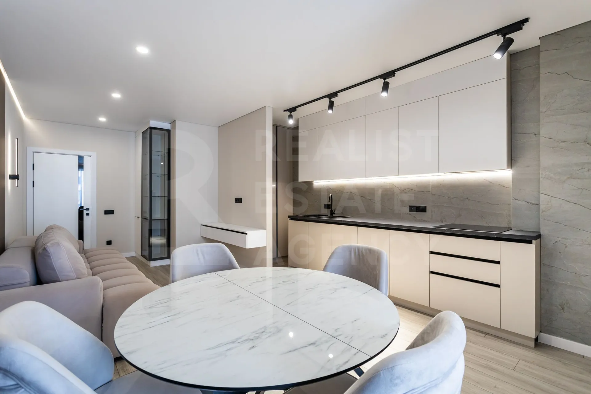 2-camere apartament, 89 m² — Imagine 1
