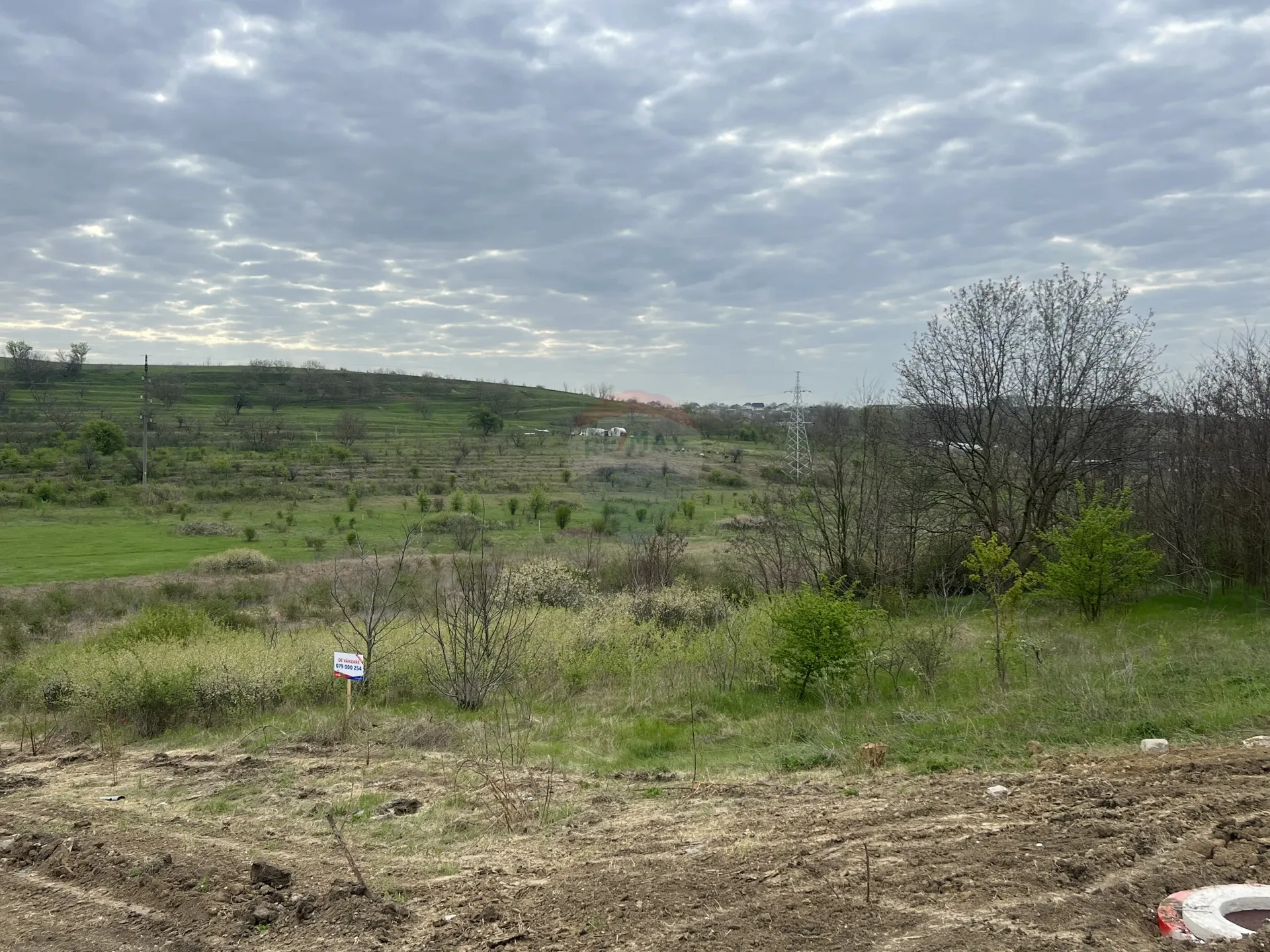 Land, 13 m² — Image 1