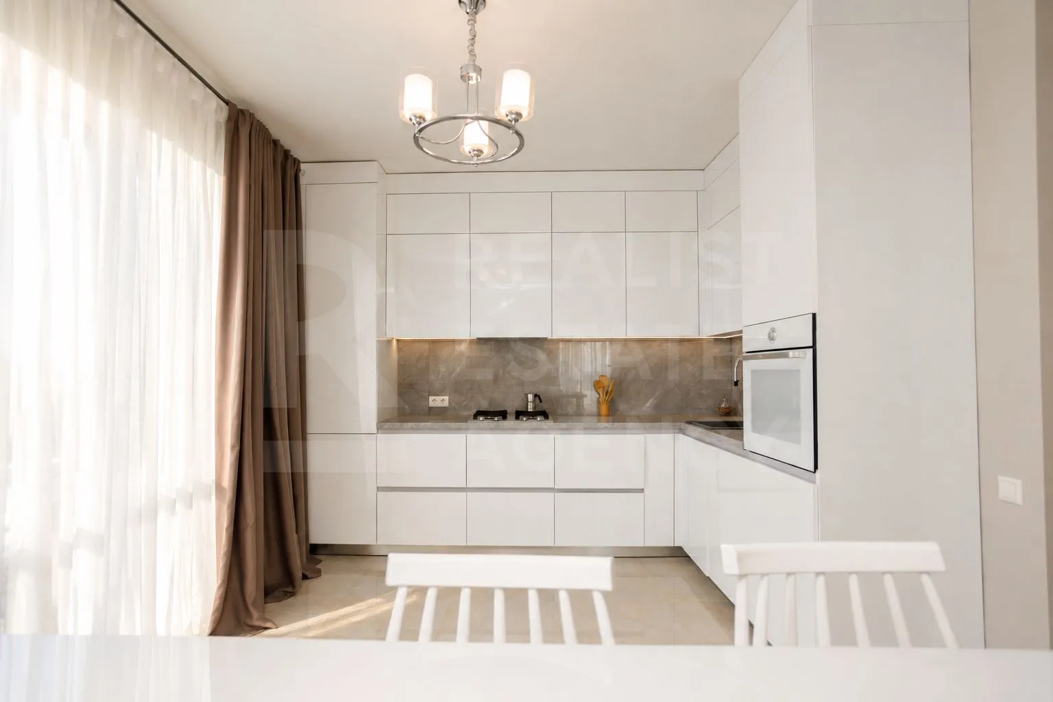 3-camere apartament, 150 m² — Imagine 2