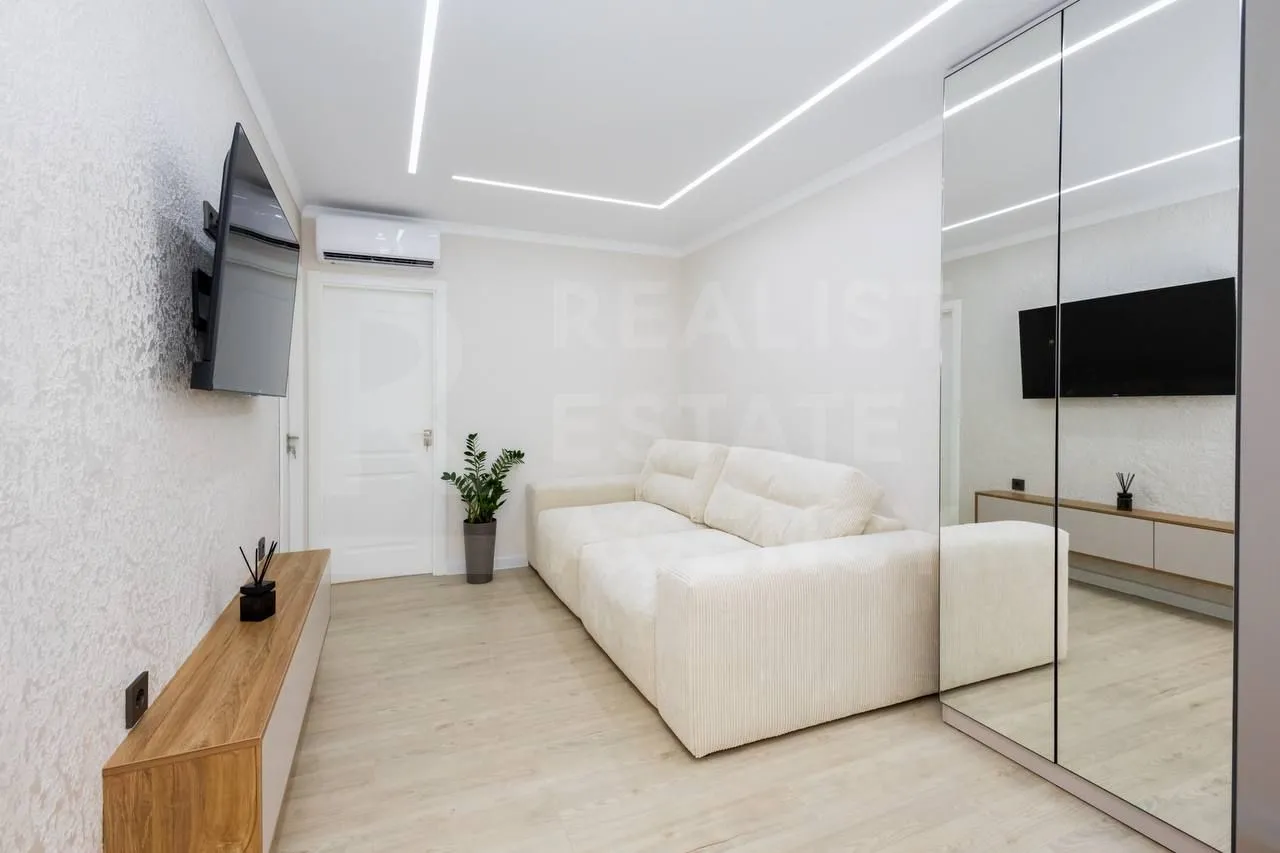 3-комнатная квартира, 55 м² — Изображение 1