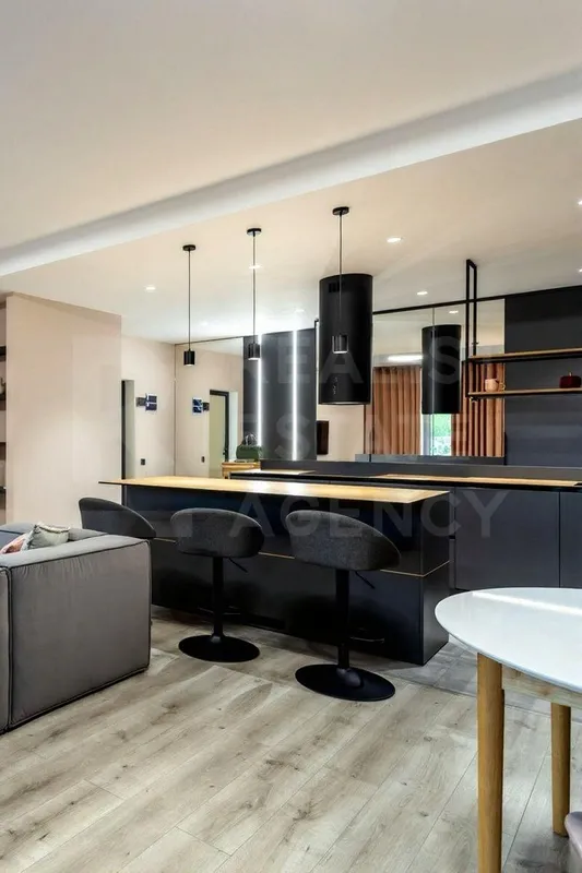 2-комнатная квартира, 84 м² — Изображение 2