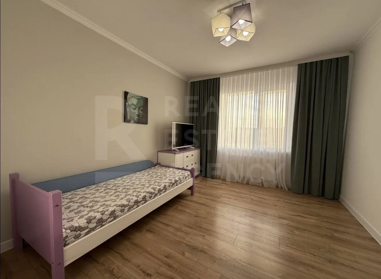 2-floor house, 3 rooms, 200 m² — Image 4