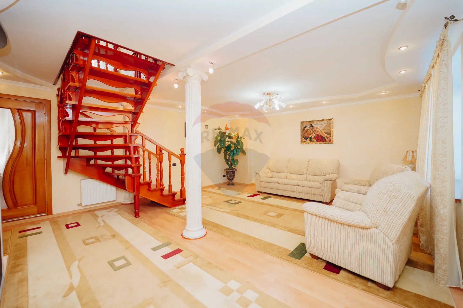 2-floor house, 131.7 m² — Image 3