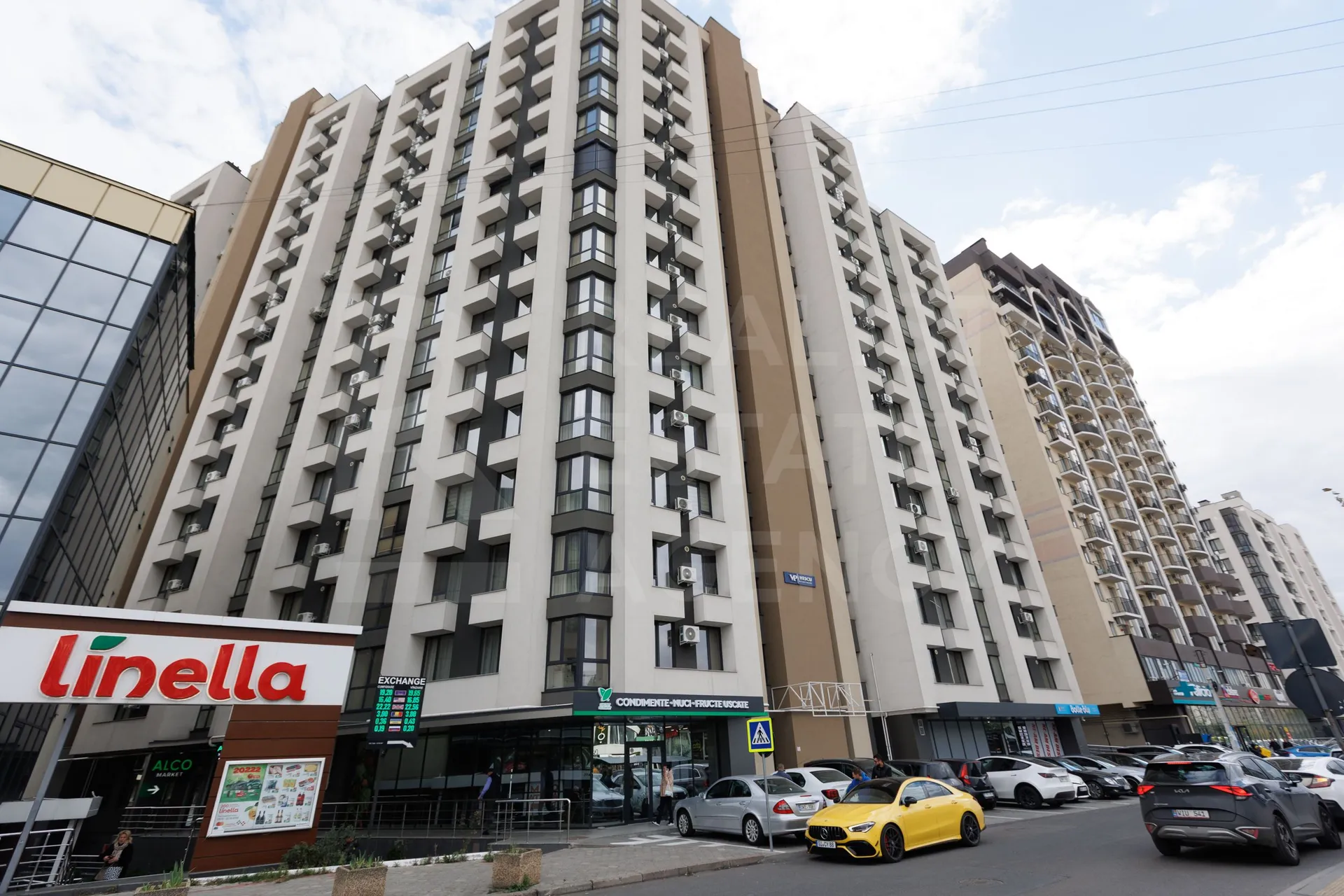 Spațiu comercial, 946 m² — Imagine 3