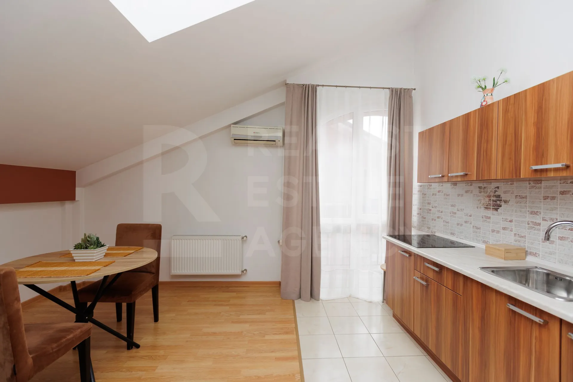 1-комнатная квартира, 42.2 м² — Изображение 2
