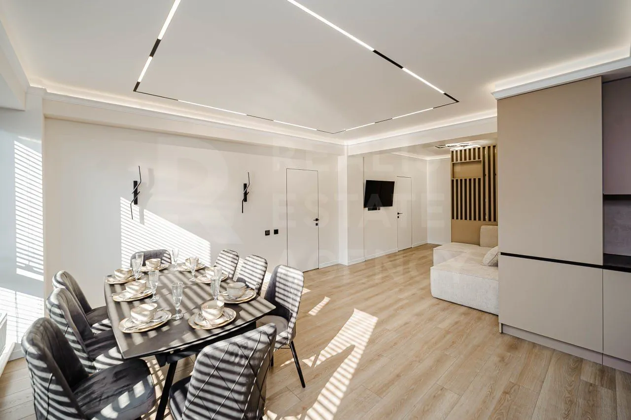 3-комнатная квартира, 82 м² — Изображение 1