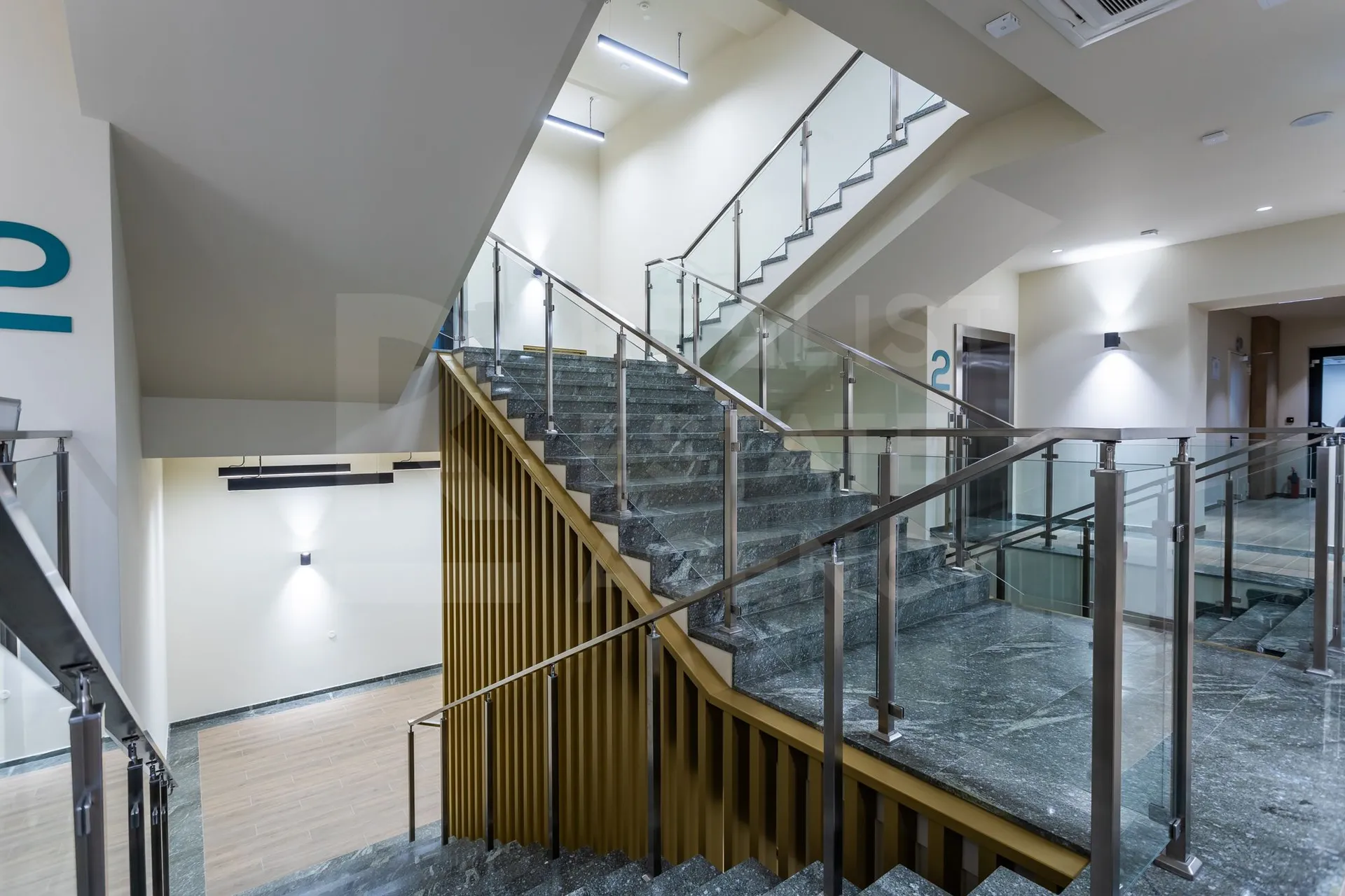 1-bedroom office, 470 m² — Image 4