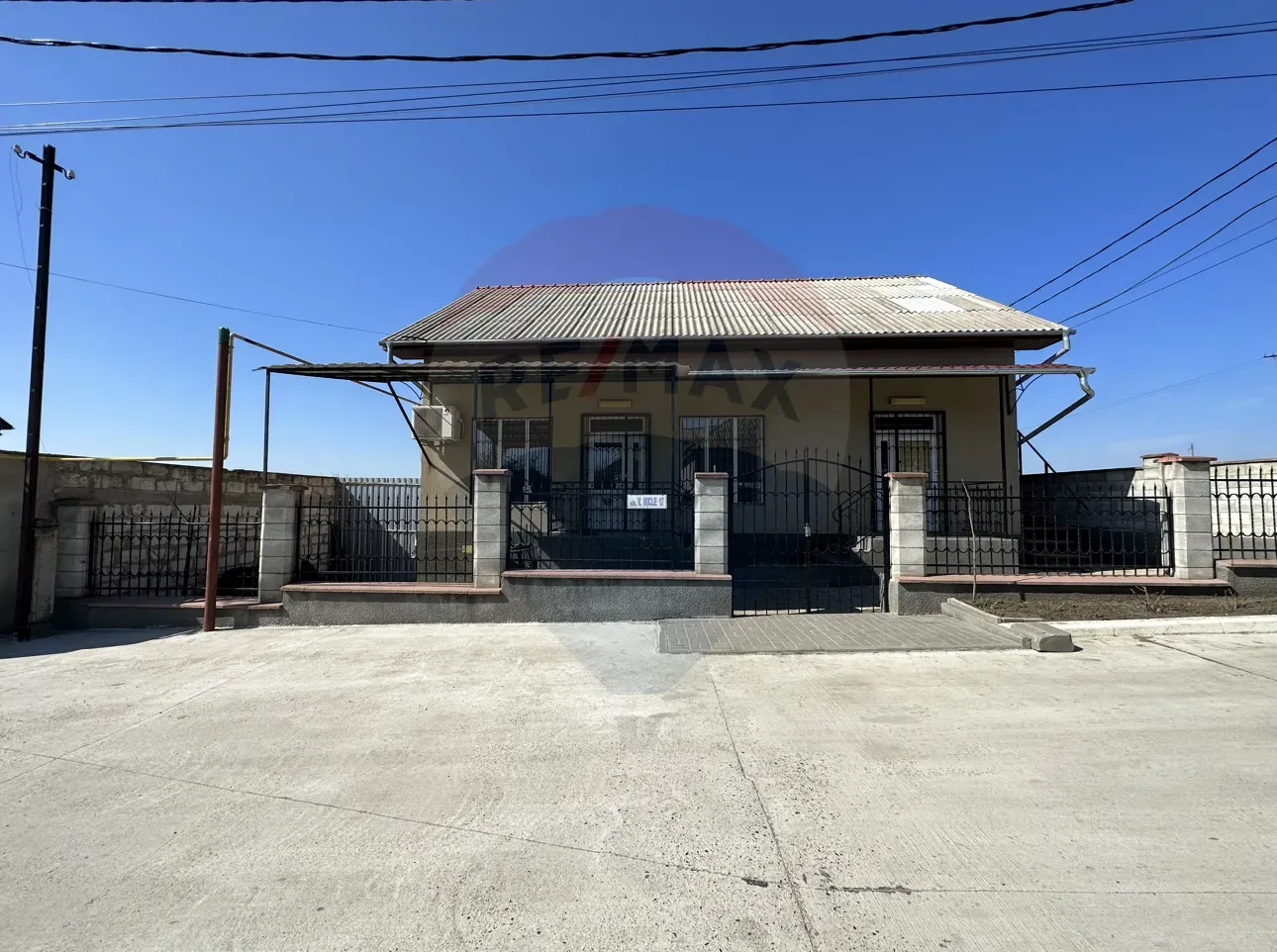 2-floor house, 160 m² — Image 1