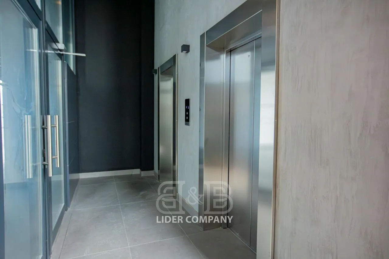 Commercial space, 1 000 m² — Image 4