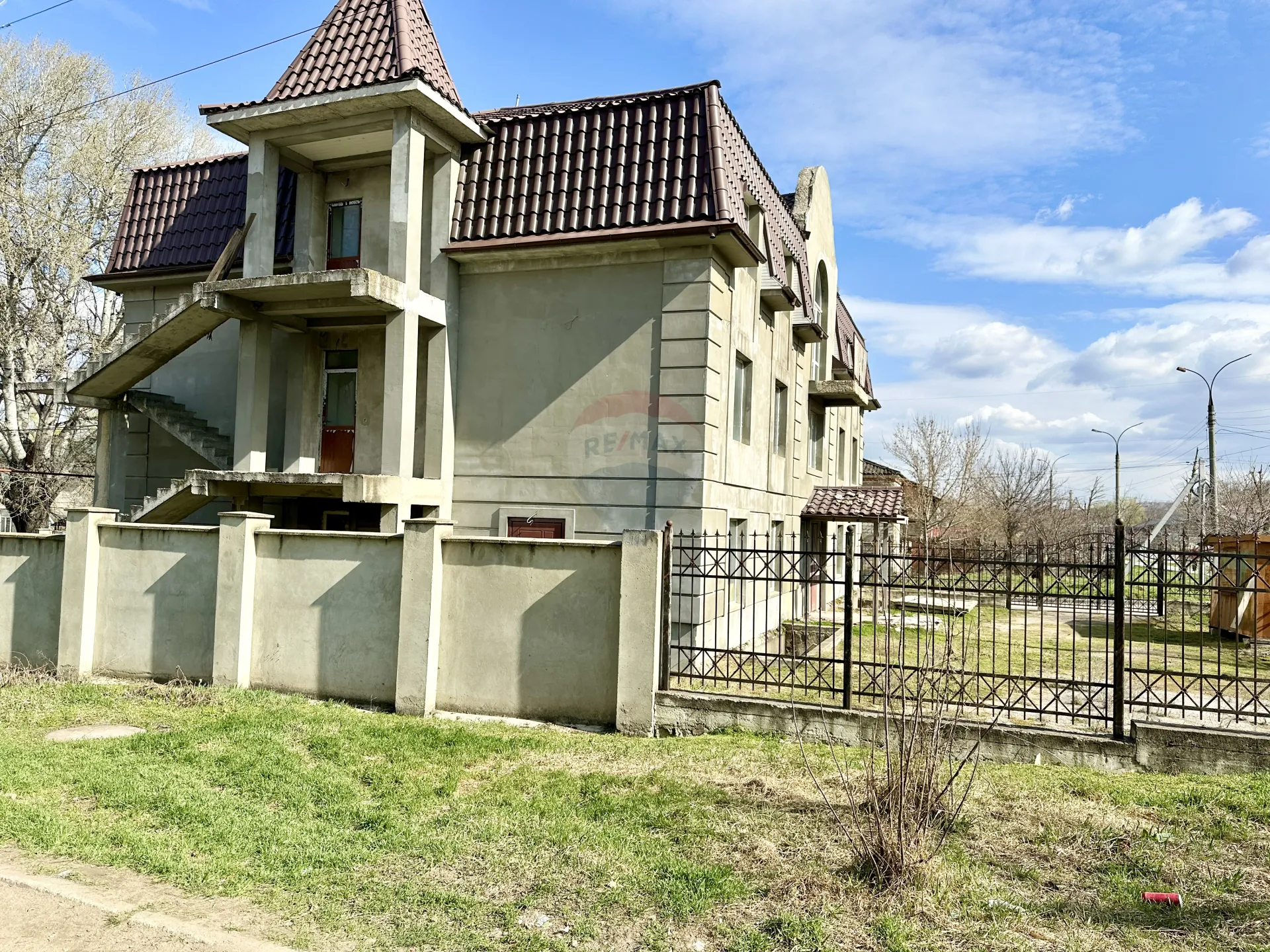 Free-purpose property, 800 m² — Image 12