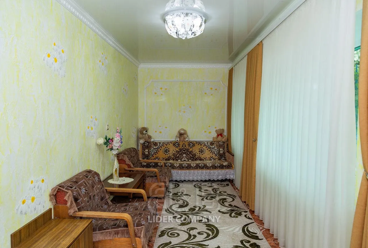 1-этажный дом, 4 комнаты, 140 м² — Изображение 3