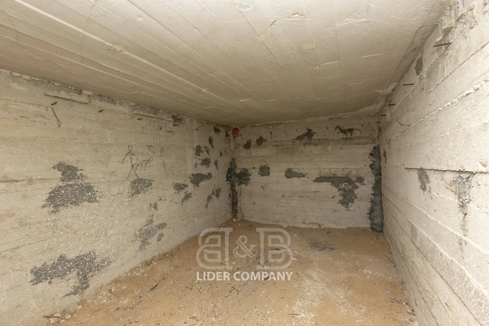 2-etaje casă, 4 camere, 200 m² — Imagine 3