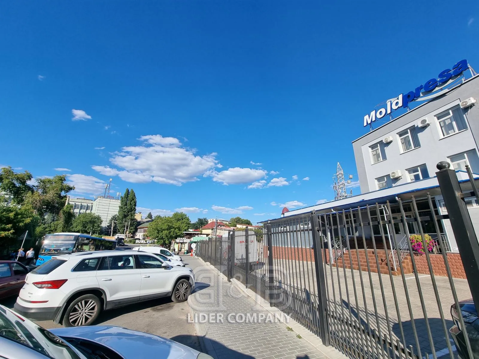 Spațiu comercial, 140 m² — Imagine 1