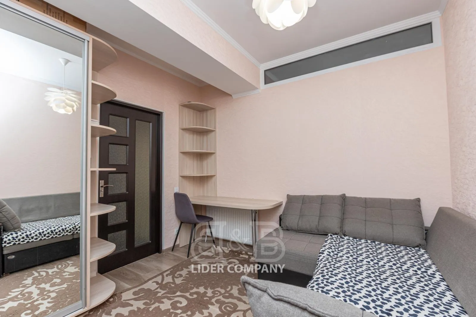 2-camere apartament, 50 m² — Imagine 1