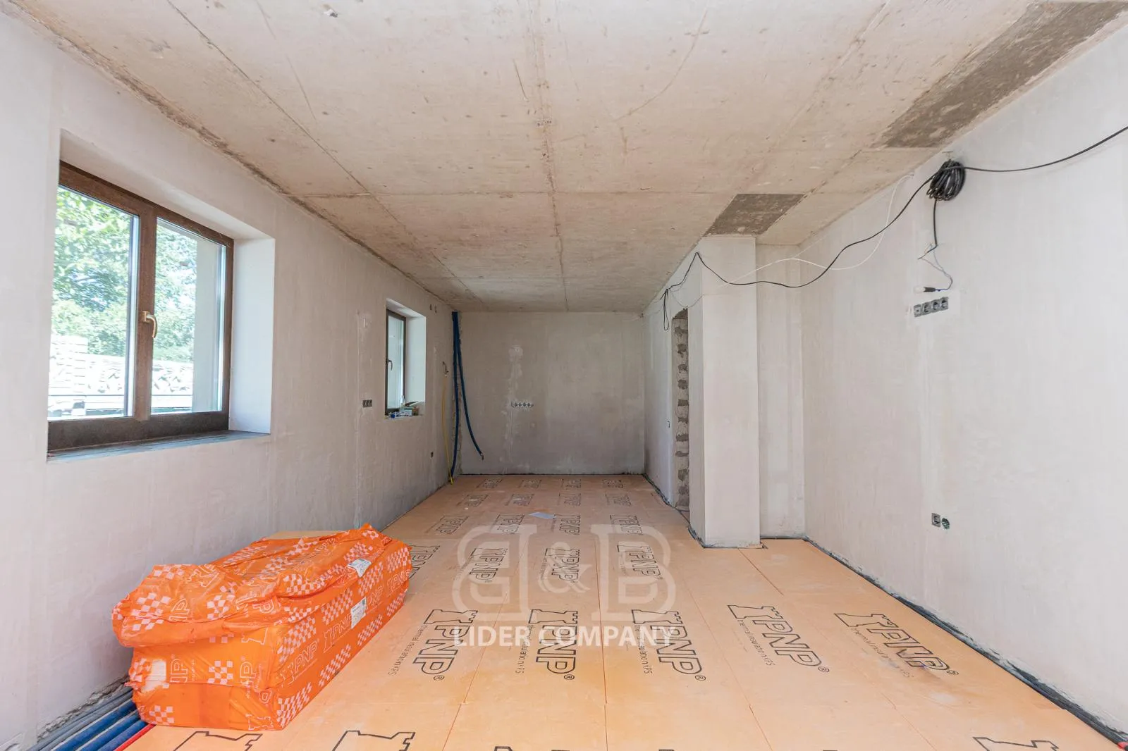 2-etaje casă, 3 camere, 130 m² — Imagine 2