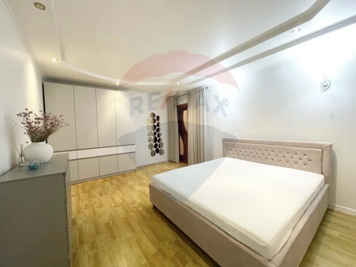 2-bedroom apartment, 90 m² — Image 8