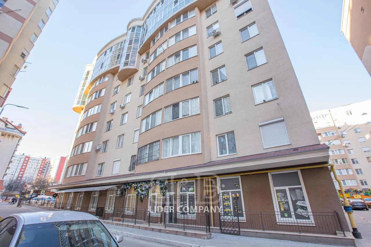 Spațiu comercial, 100 m² — Imagine 1