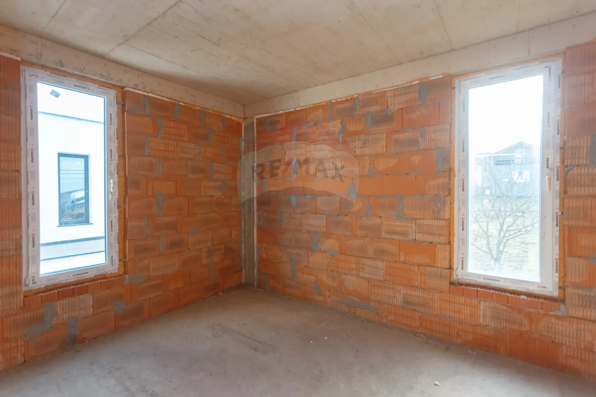 2-floor house, 179 m² — Image 2