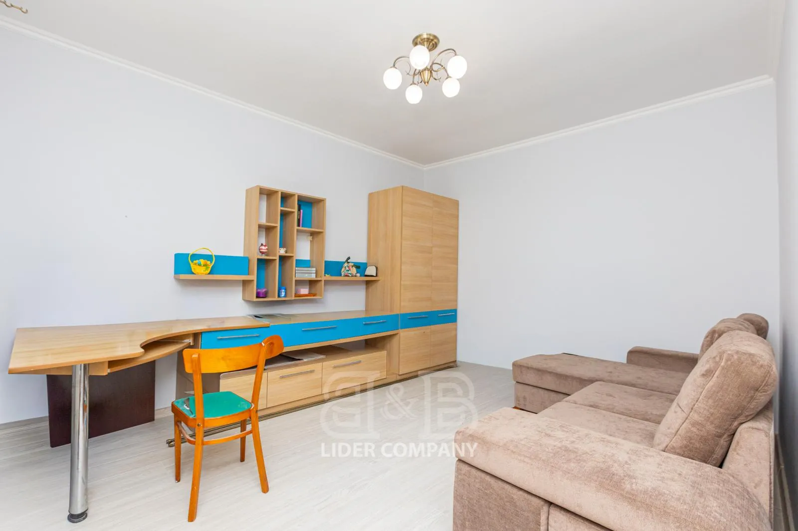 2-этажный дом, 3 комнаты, 136 м² — Изображение 4