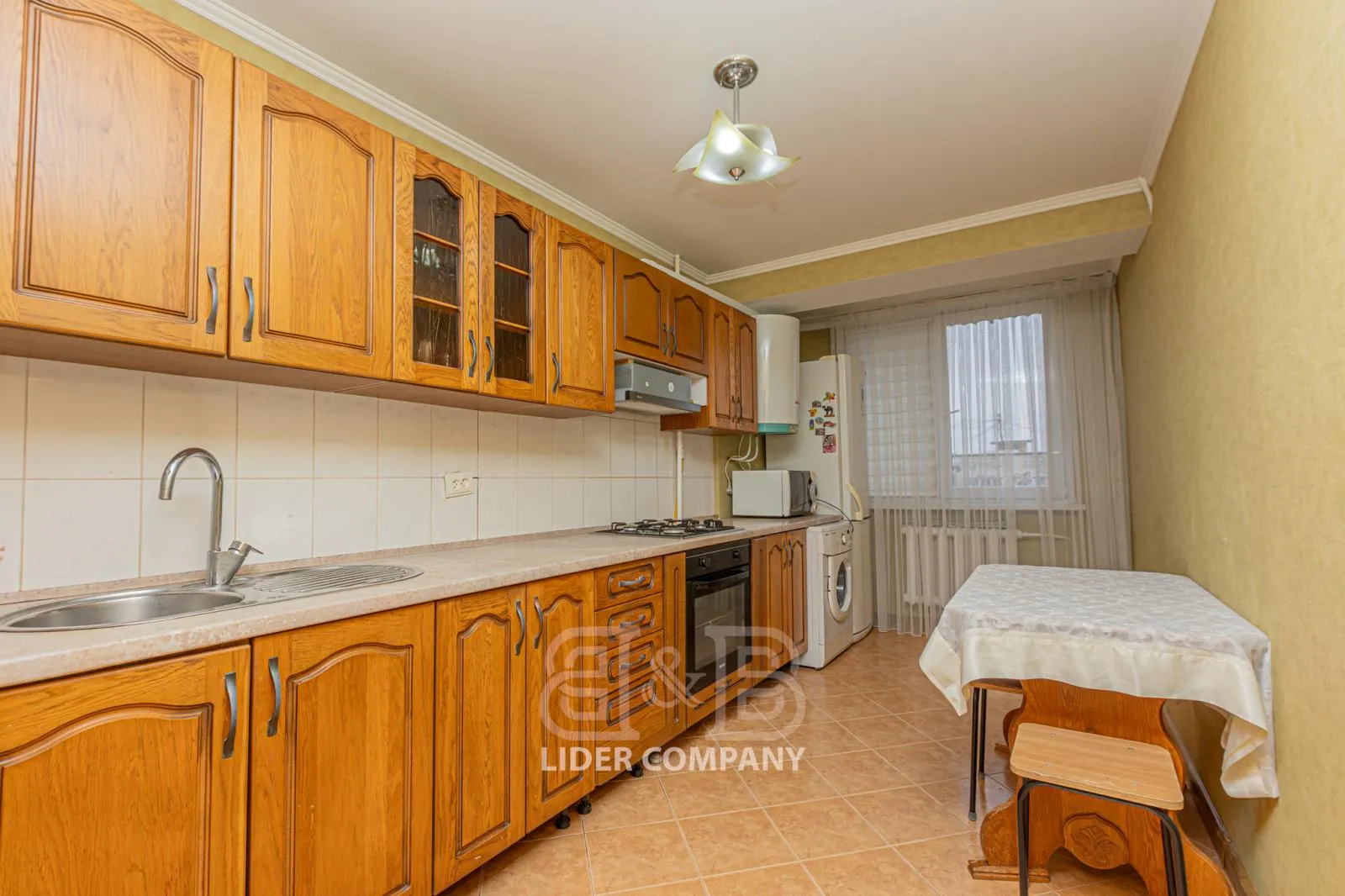 3-camere apartament, 70 m² — Imagine 2