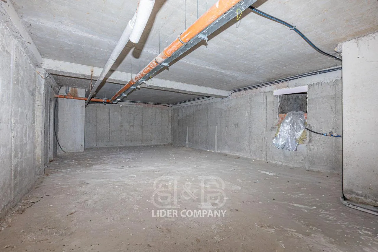 Коммерческое помещение, 306 м² — Изображение 1