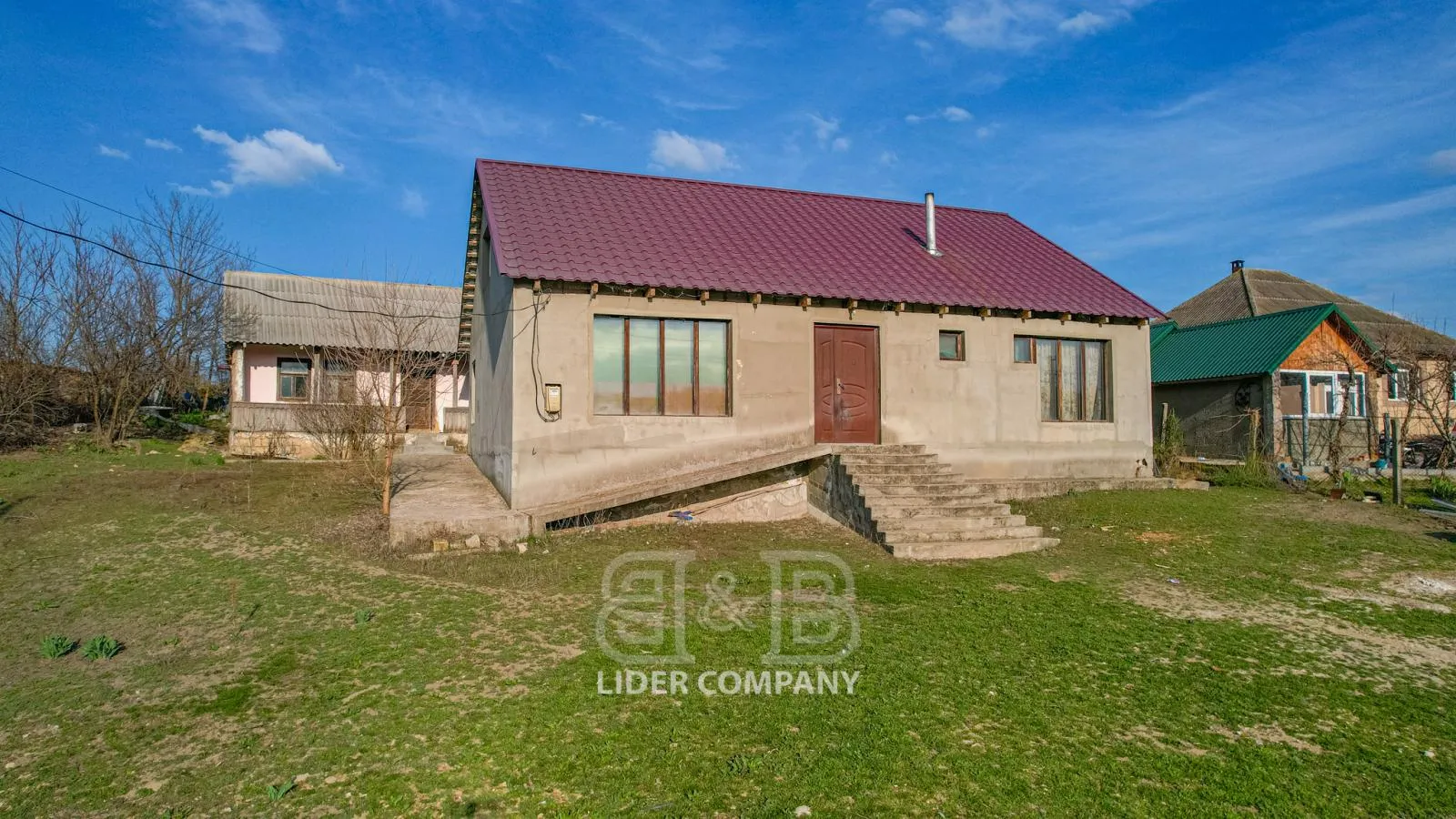 1-этажный дом, 3 комнаты, 150 м² — Изображение 1