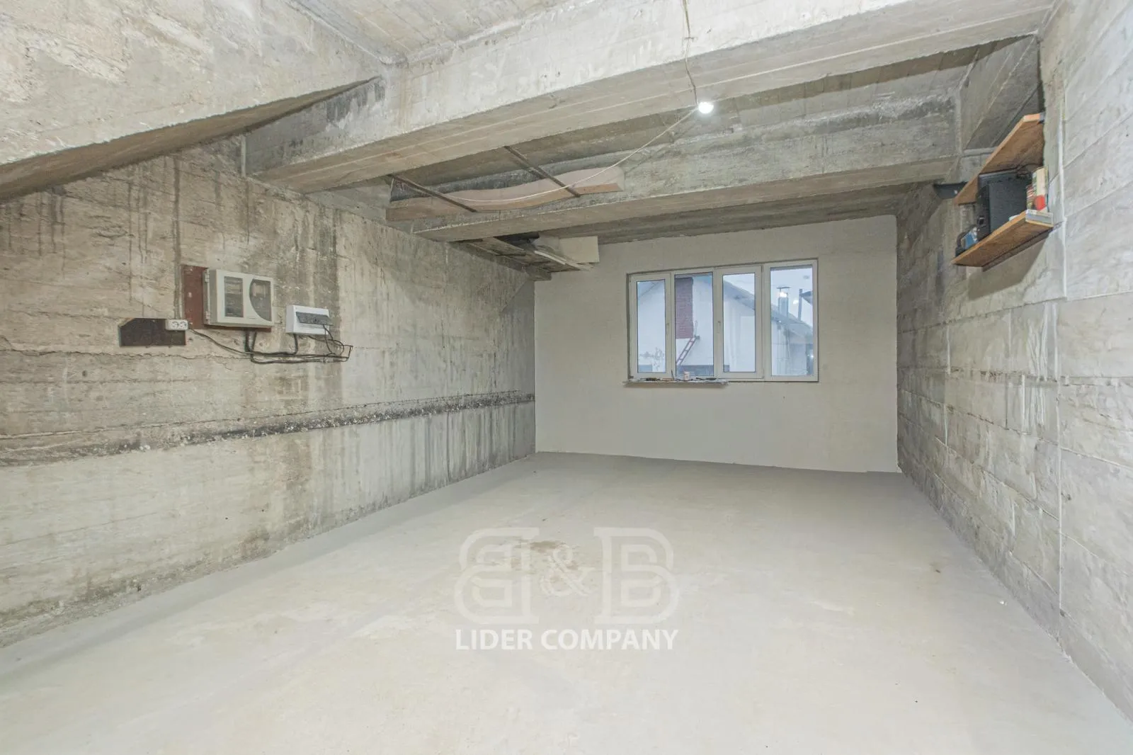 3-этажный дом, 6 комнат, 350 м² — Изображение 3