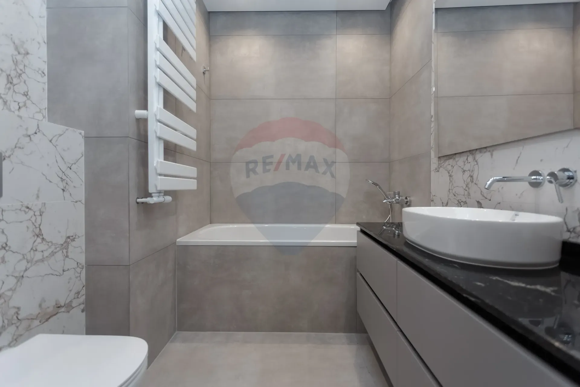 2-bedroom apartment, 128 m² — Image 4