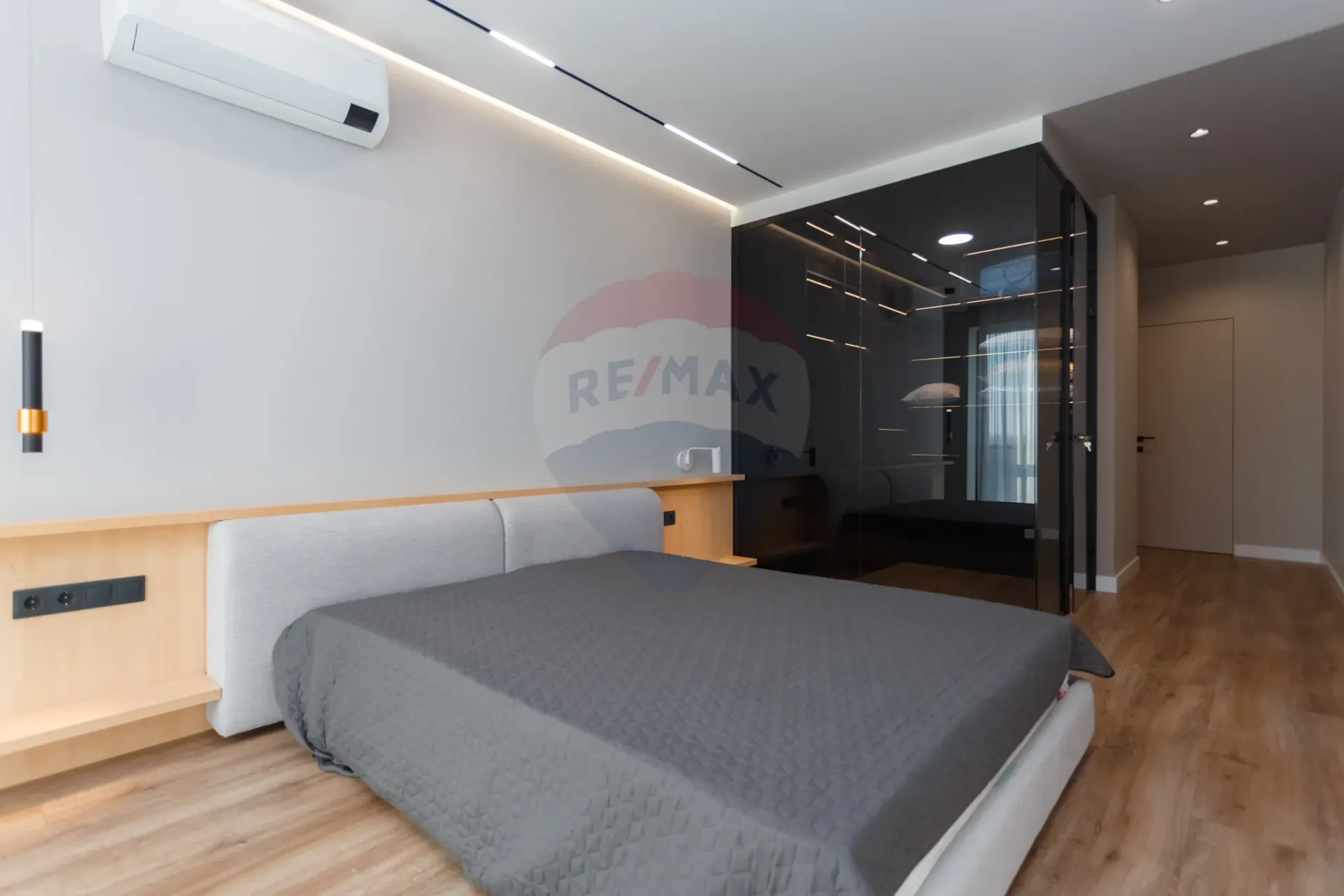 2-bedroom apartment, 128 m² — Image 13