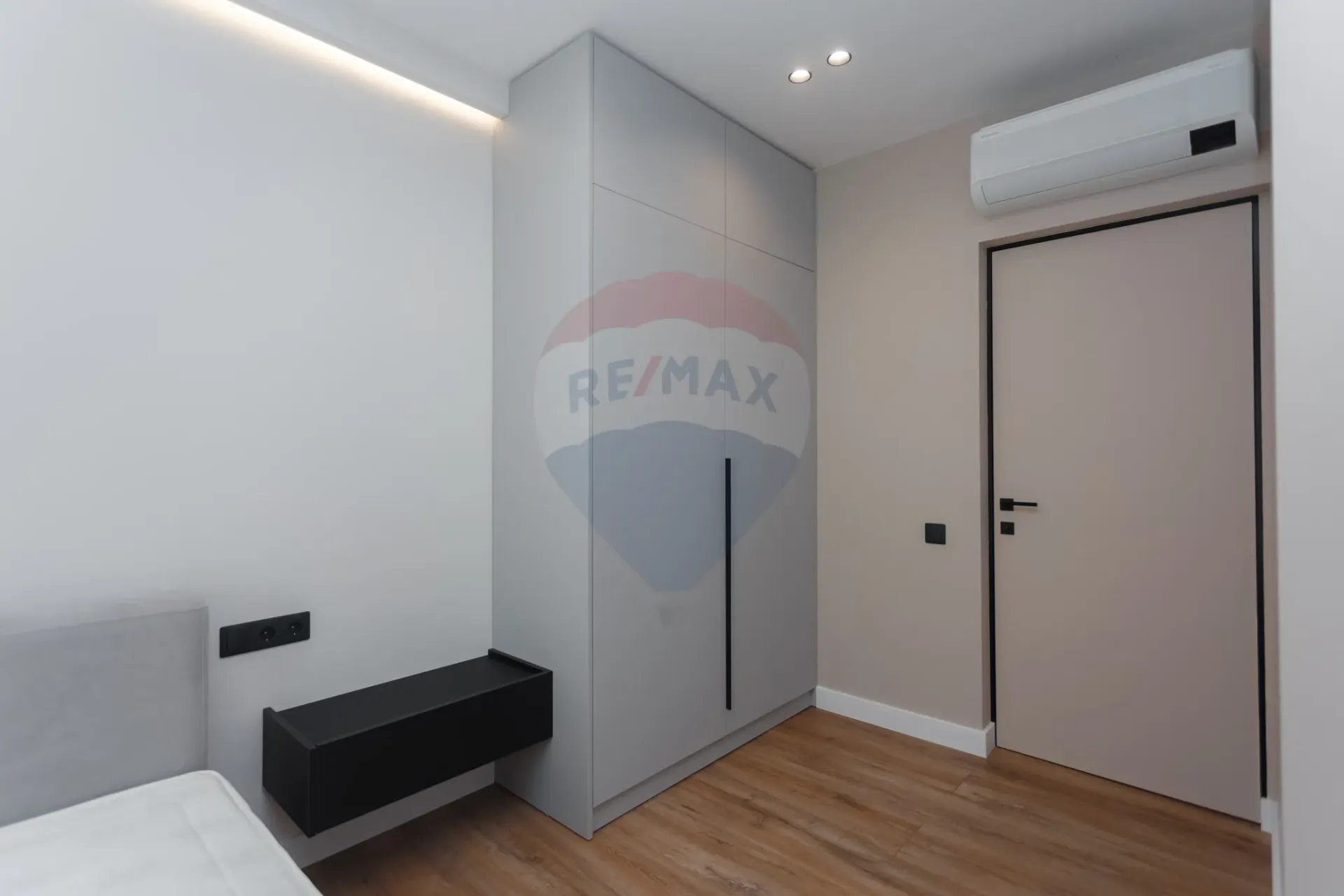 2-bedroom apartment, 128 m² — Image 16