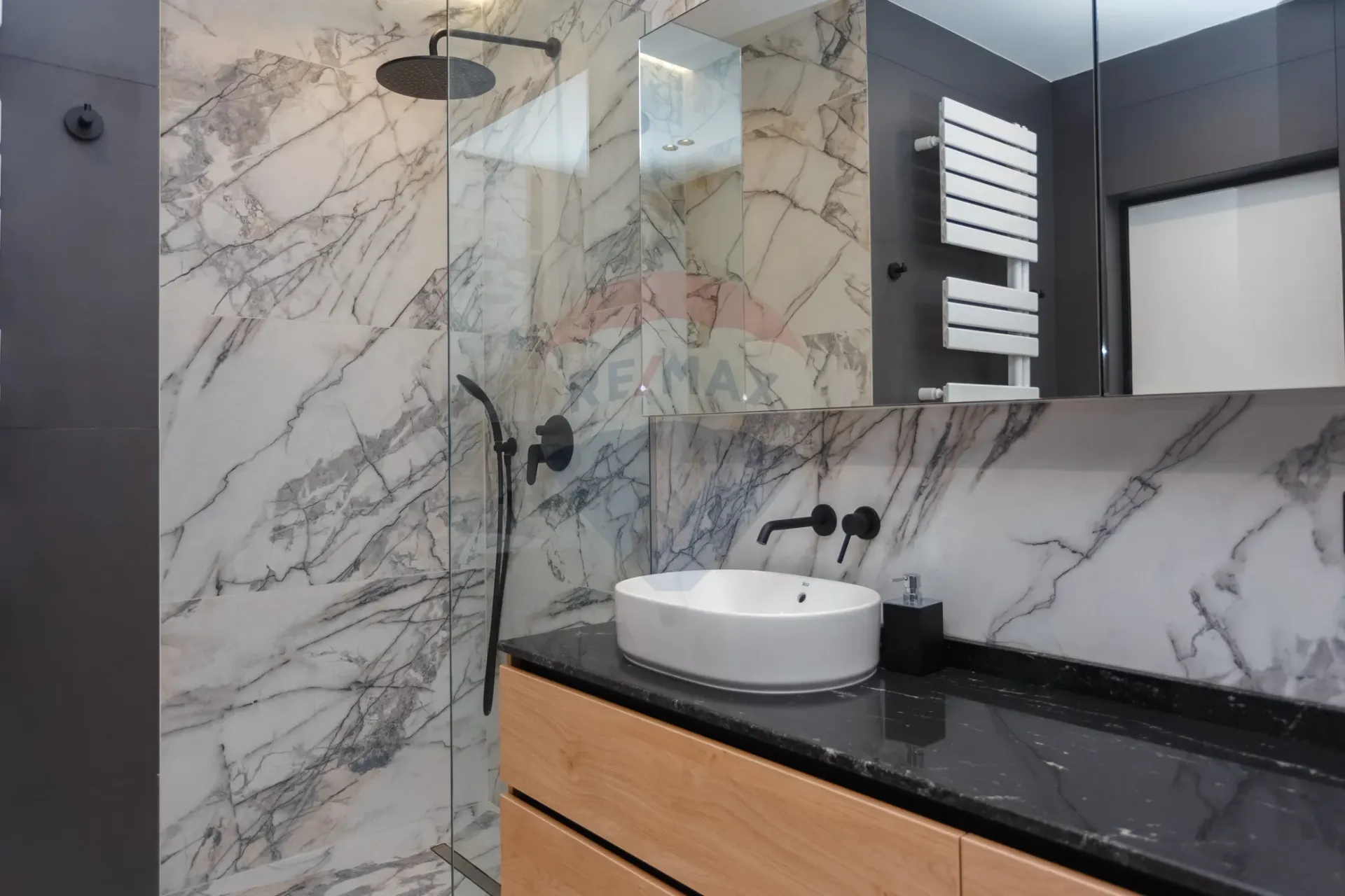 2-bedroom apartment, 128 m² — Image 19