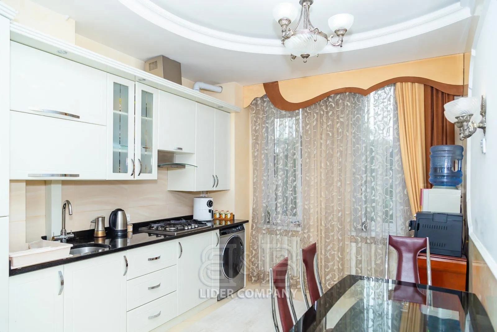 3-camere apartament, 115 m² — Imagine 2