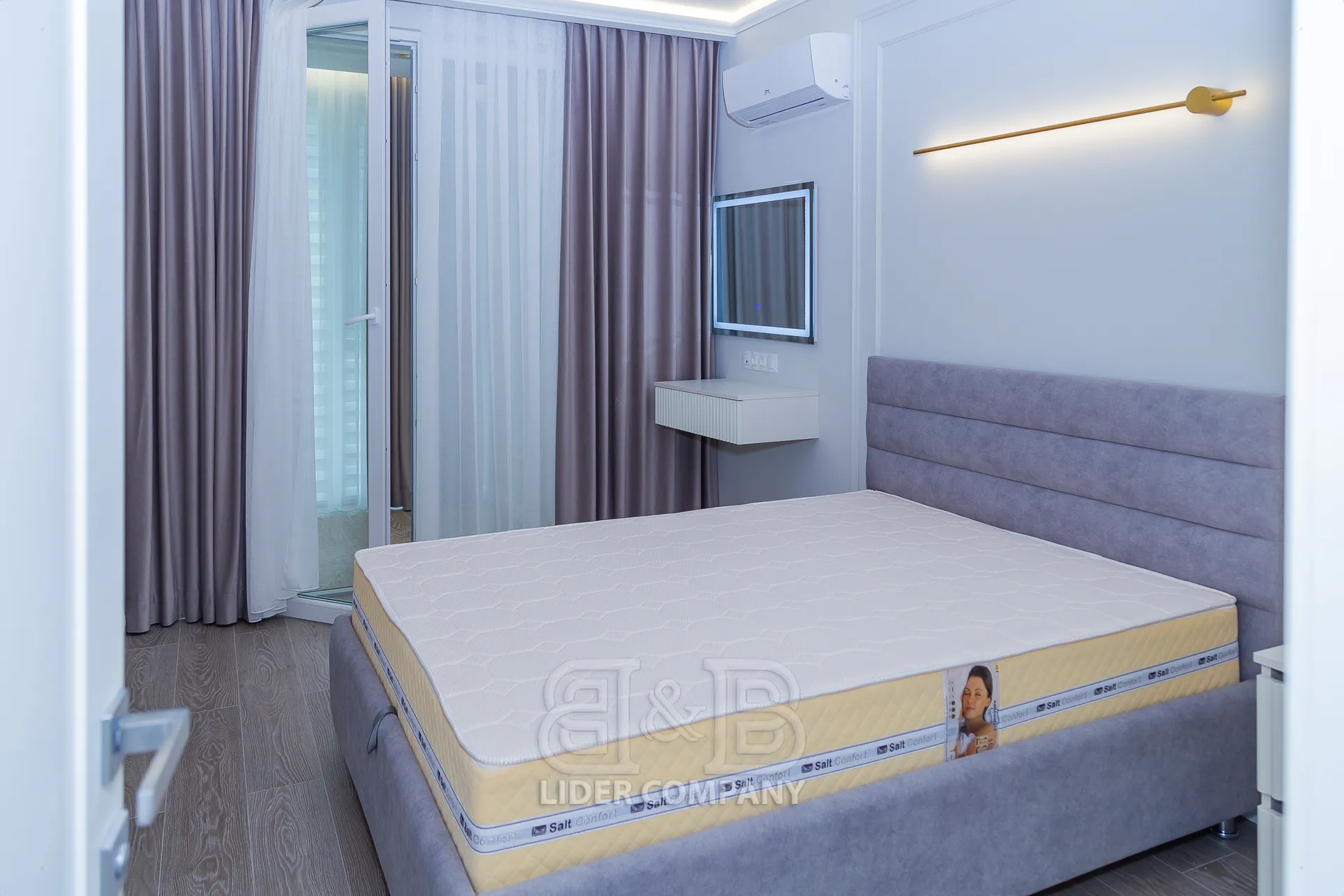 3-этажный дом, 3 комнаты, 210 м² — Изображение 4