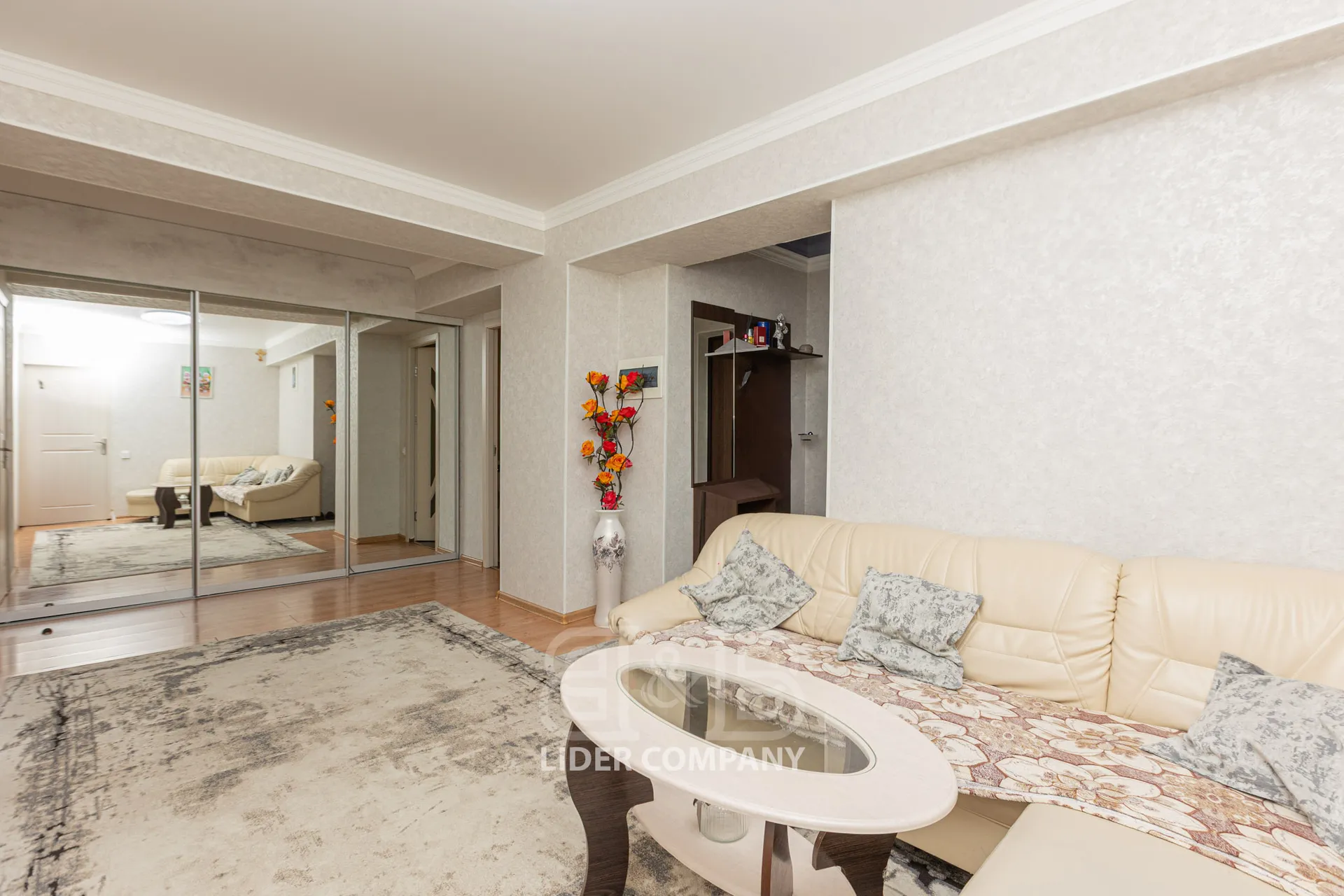 2-комнатная квартира, 80 м² — Изображение 1