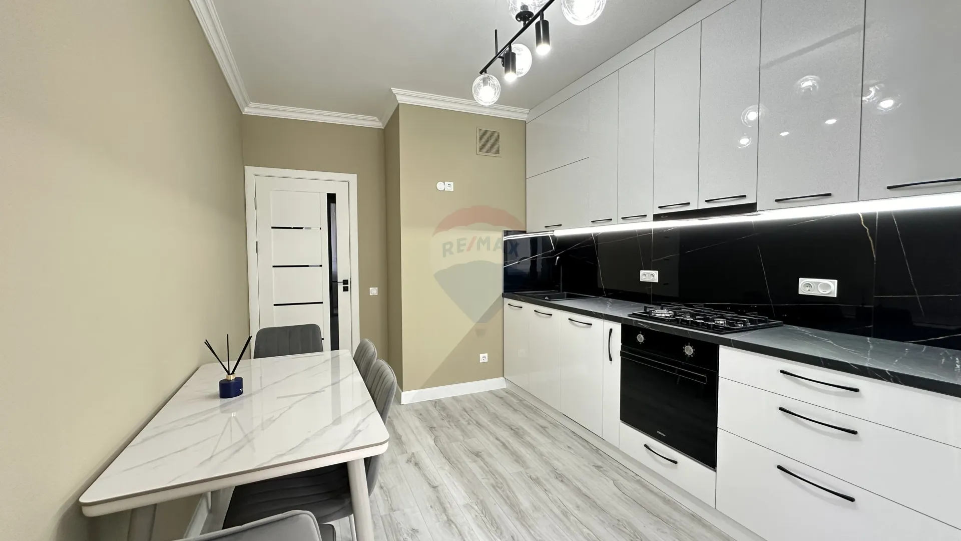 1-bedroom apartment, 50 m² — Image 2