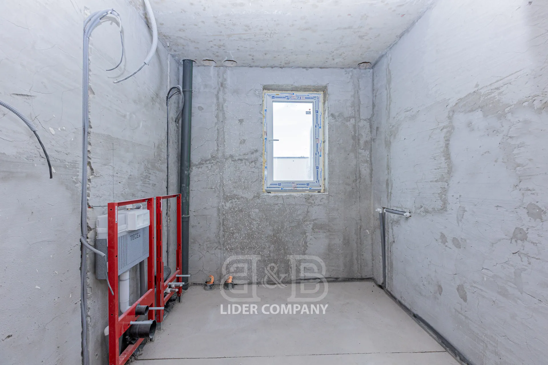2-этажный дом, 4 комнаты, 242 м² — Изображение 3