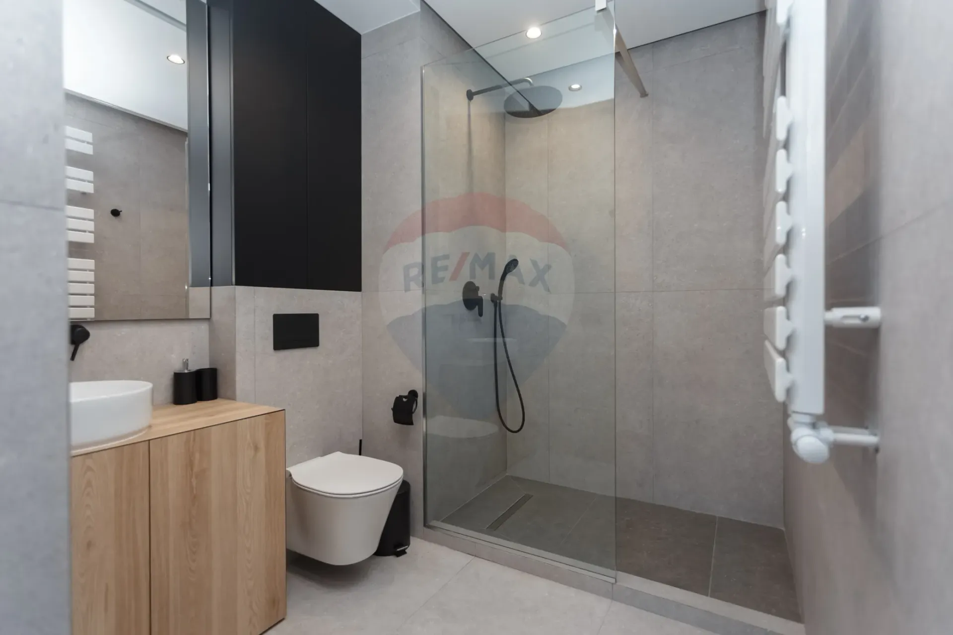 3-bedroom apartment, 141.8 m² — Image 5