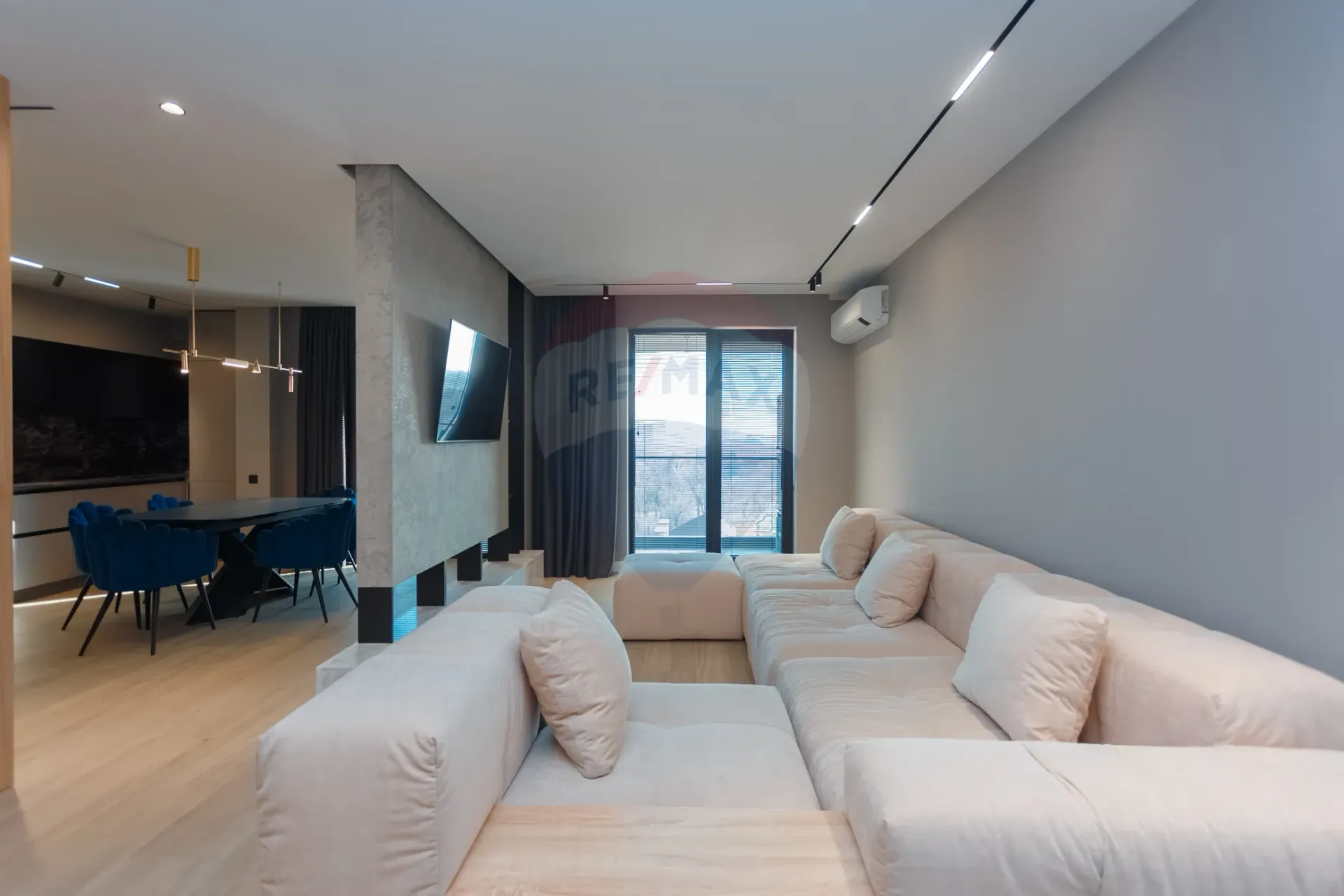 3-bedroom apartment, 141.8 m² — Image 1